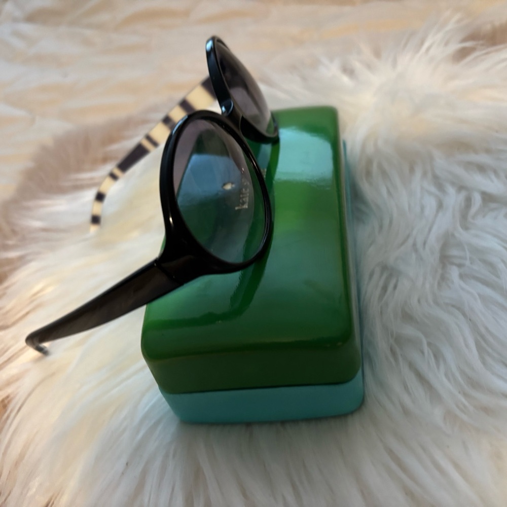 Kate Spade Elegant Black Sunglasses - Picture 3 of 10